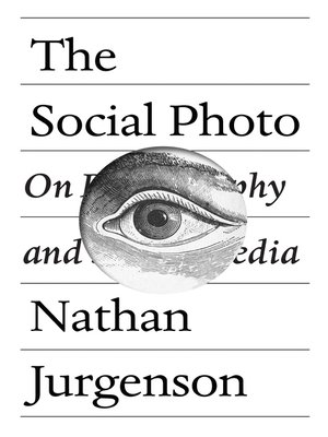 cover image of The Social Photo